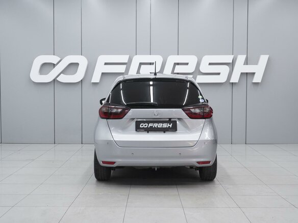 2021 Honda Fit IV, серебристый, 1260000 рублей - вид 3