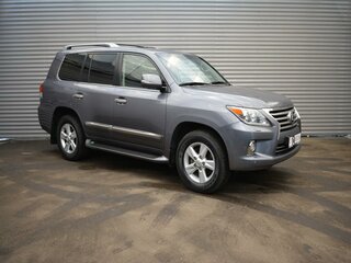 2012 Lexus LX 570 III Рестайлинг, серый, 6000000 рублей, вид 3