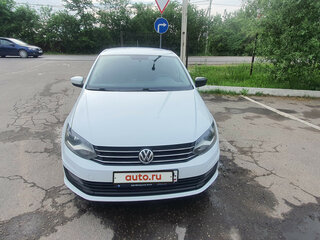 2015 Volkswagen Polo V Рестайлинг, белый, 470000 рублей, вид 1