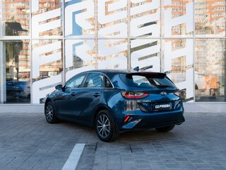2018 Kia Ceed III, синий, 1682000 рублей, вид 2