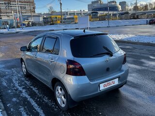 2007 Toyota Yaris Multimode II, серый, 870000 рублей, вид 3