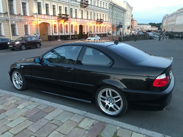 2004 BMW 3 серии 320i IV (E46) Рестайлинг, чёрный, 1100000 рублей - вид 12