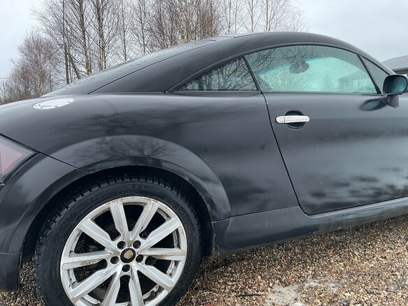 2002 Audi TT I (8N), чёрный, 650000 рублей - вид 5