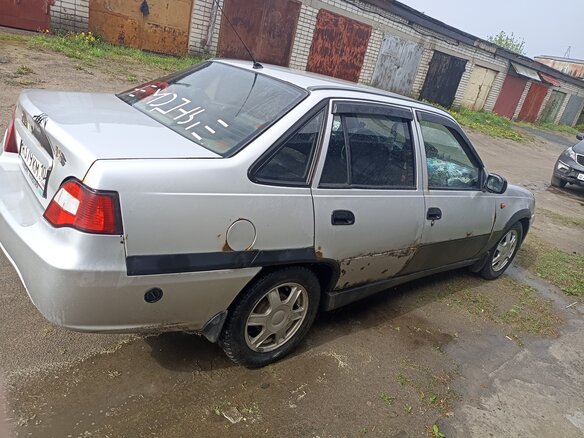 2012 Daewoo Nexia I Рестайлинг, серебристый, 130000 рублей - вид 4