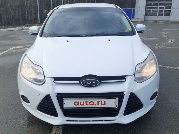 2014 Ford Focus III, белый, 700000 рублей - вид 2