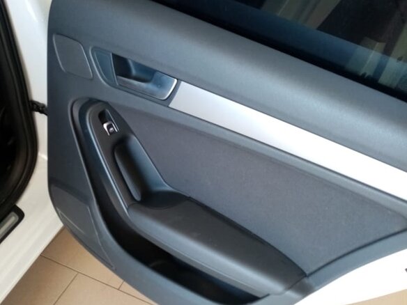 2013 Audi A4 IV (B8) Рестайлинг, белый, 1550000 рублей - вид 28