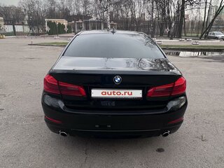 2017 BMW 5 серии 520d VII (G30/G31/G38), чёрный, 2960000 рублей, вид 3