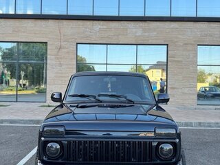 2018 Lada (ВАЗ) 2121 (4x4) I Рестайлинг, чёрный, 1100000 рублей, вид 2
