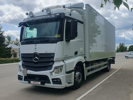 2015 Mercedes-Benz Actros, белый, 4100000 рублей, вид 1