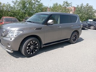 2013 Nissan Patrol VI (Y62), серый, 2200000 рублей, вид 4
