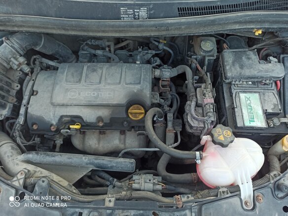 2010 Opel Corsa D Рестайлинг I, серебристый, 400000 рублей - вид 10