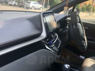 2017 Toyota C-HR I, серый, 1800000 рублей, вид 5