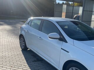 2020 Renault Megane IV Рестайлинг, белый, 1345000 рублей, вид 2