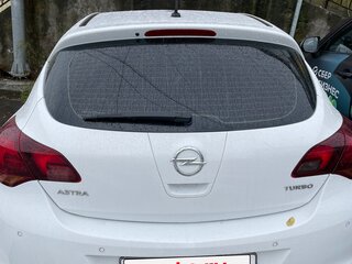 2011 Opel Astra J, белый, 720000 рублей, вид 3