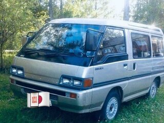 1987 Mitsubishi Delica III, серый, 500000 рублей, вид 2