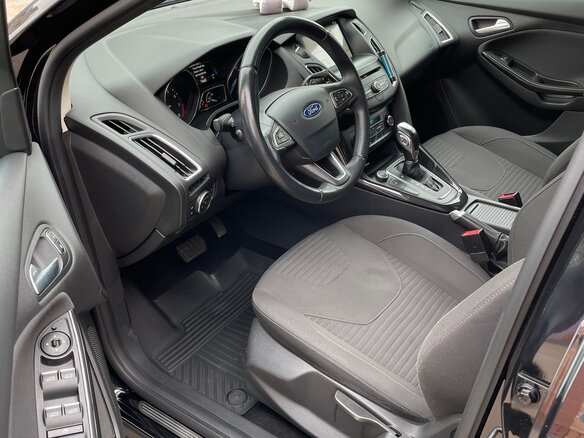2018 Ford Focus III Рестайлинг, чёрный, 1500000 рублей - вид 13