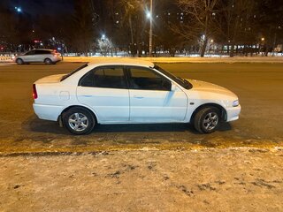 1999 Mitsubishi Lancer VII, белый, 280000 рублей, вид 2