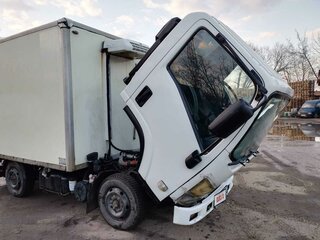 2010 Isuzu Elf (N-series), белый, 1250000 рублей, вид 2