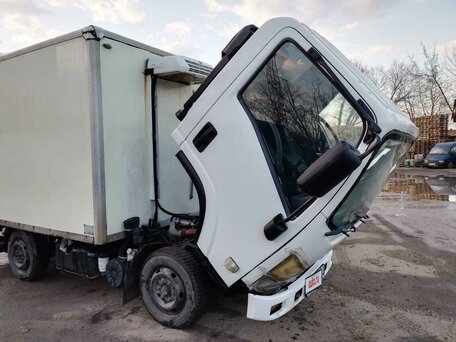 2010 Isuzu Elf (N-series), белый, 1250000 рублей, вид 2
