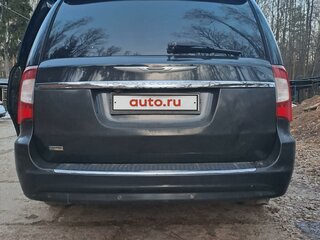 2011 Chrysler Town & Country V Рестайлинг, чёрный, 1350000 рублей, вид 4