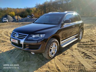 2008 Volkswagen Touareg I Рестайлинг, чёрный, 1280000 рублей, вид 4