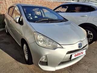 2014 Toyota Aqua I Рестайлинг, серебристый, 810000 рублей, вид 4