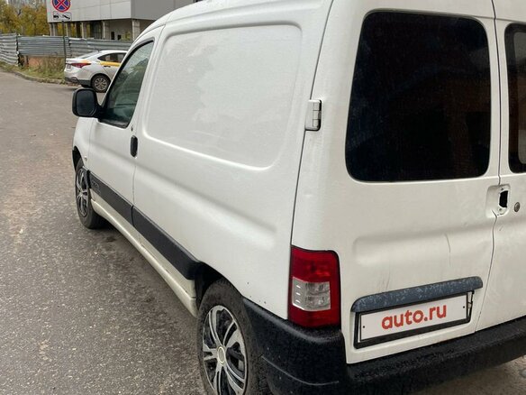 2011 Citroen Berlingo, белый, 400000 рублей - вид 11