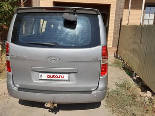 2011 Hyundai Grand Starex I, серебристый, 1450000 рублей, вид 2