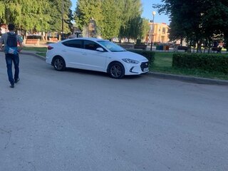 2017 Hyundai Elantra VI (AD), белый, 1170000 рублей, вид 2