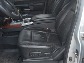 2008 Infiniti QX56 I Рестайлинг, серебристый, 1650000 рублей, вид 3