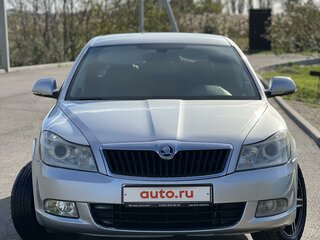 2010 Skoda Octavia DSG7 II (A5) Рестайлинг, серый, 950000 рублей, вид 5