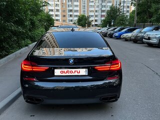 2016 BMW 7 серии 740d xDrive VI (G11/G12), чёрный, 4200000 рублей, вид 5