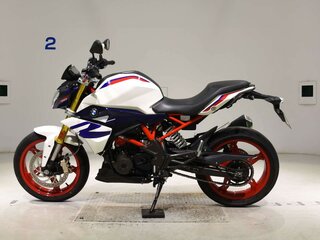 2021 BMW G 310 R, белый, 475000 рублей, вид 1