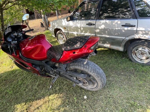 1998 Kawasaki ZX-9R Ninja, красный, 300000 рублей - вид 5