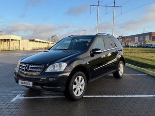 2008 Mercedes-Benz M-Класс 320 II (W164), чёрный, 1950000 рублей, вид 1