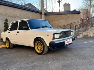 2007 Lada (ВАЗ) 21053-20, белый, 302000 рублей, вид 4