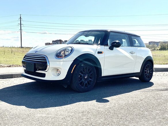2015 Mini Hatch Cooper III (F55/F56), белый