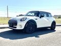 2015 Mini Hatch Cooper III (F55/F56), белый