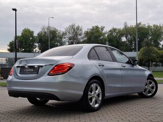 2015 Mercedes-Benz C-Класс 200 IV (W205), серебристый, 2420000 рублей, вид 2