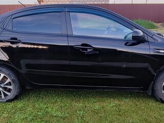 2015 Kia Rio III Рестайлинг, чёрный, 1000000 рублей, вид 5