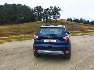 2018 Ford Kuga II Рестайлинг, синий, 1879181 рублей, вид 3