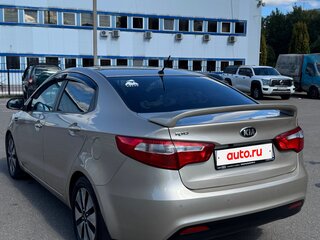 2012 Kia Rio 4-speed III, бежевый, 900000 рублей, вид 4