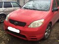 2002 Toyota Matrix I (E130), красный, 450000 рублей