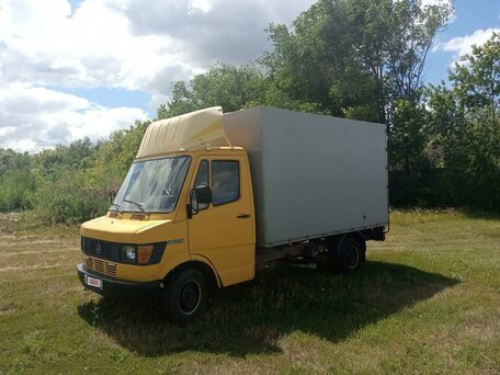 1977 Mercedes-Benz T1, жёлтый, 690000 рублей, вид 3