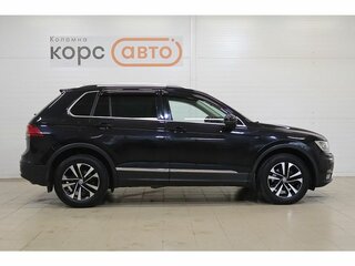 2019 Volkswagen Tiguan II, чёрный, 2076100 рублей, вид 4