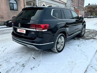 2018 Volkswagen Teramont I, чёрный, 3200000 рублей, вид 3