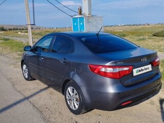 2012 Kia Rio 4-speed III, серый, 819000 рублей, вид 3