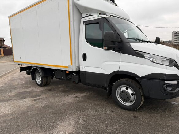 2019 Iveco Daily, белый, 4000000 рублей - вид 5