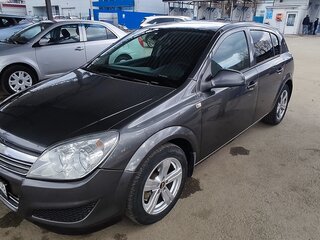 2011 Opel Astra H Рестайлинг, серый, 549000 рублей, вид 3
