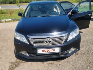 2014 Toyota Camry VII (XV50), чёрный, 2100000 рублей, вид 1